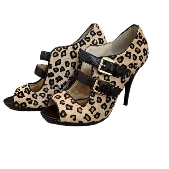 NWOT MICHAEL Michael Kors Cheetah 4 1/2” Heels SZ 8 - Picture 1 of 3